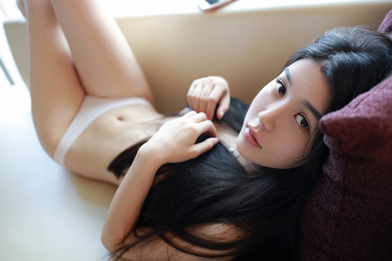 小鸟依人王梓童喷血裸体半遮半掩(图27)