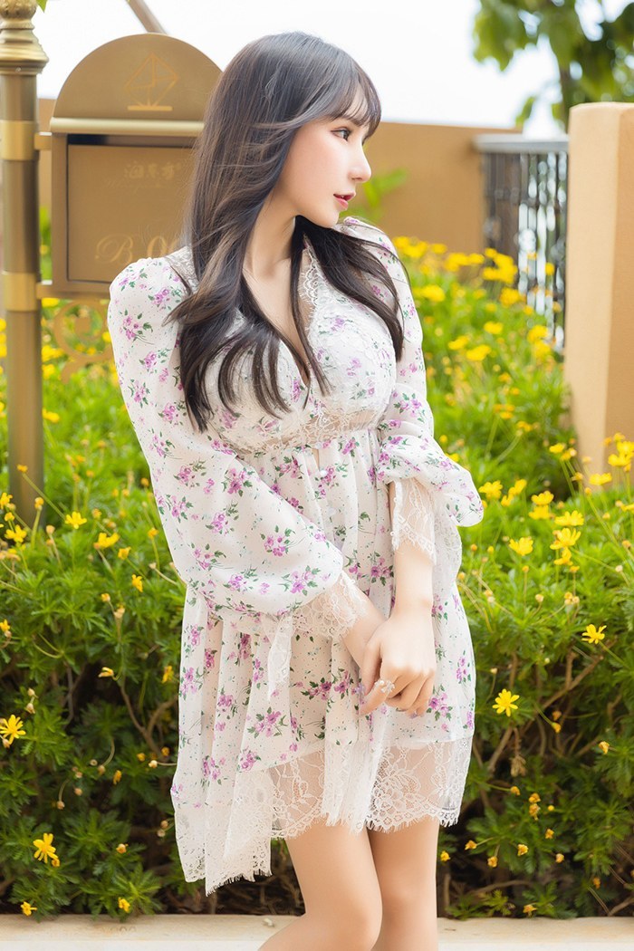 芊芊玉女周于希透明蕾丝撅臀暗示(图14)