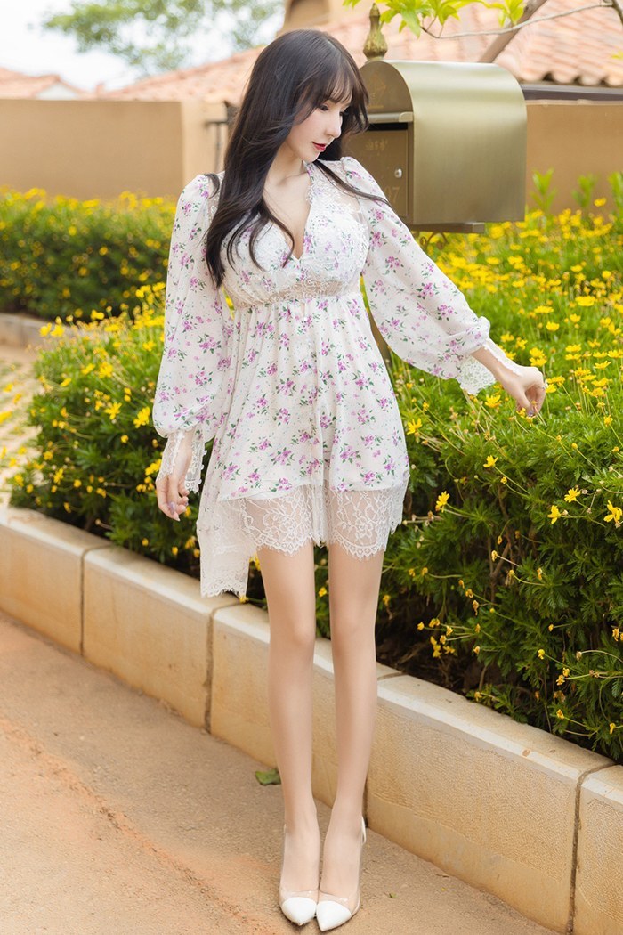 芊芊玉女周于希透明蕾丝撅臀暗示(图15)