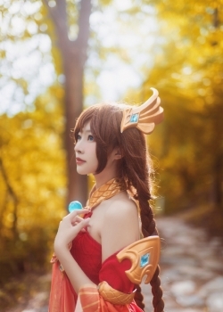 王者荣耀大乔cosplay青春美女性感写真图片