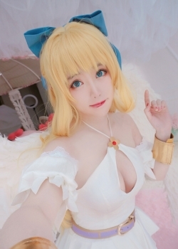 性感妖娆莉丝塔cosplay写真图片
