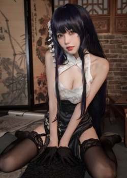 碧蓝航线猉cosplay性感黑色丝袜骚扰图片