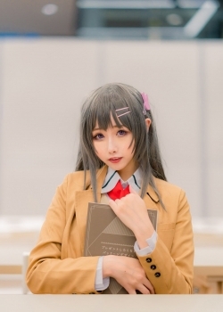 珍品小妹青春美女樱岛麻衣cos青春美女图片