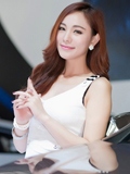 2014广西南宁车展青春美女齐亮相