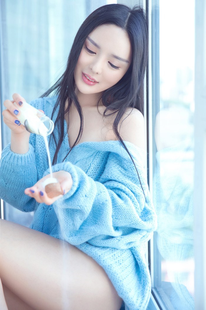 清纯嫩模晓迪秀曼妙身姿香艳迷人(图17)