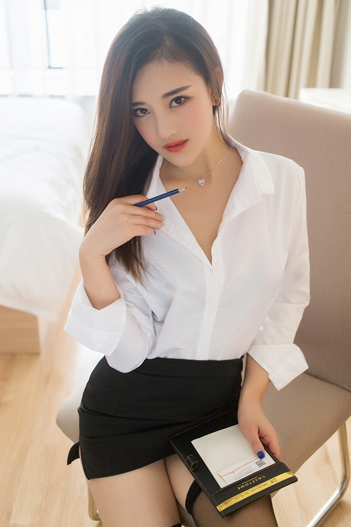 黑丝少女娜娜办公室OL女神范十足(图29)