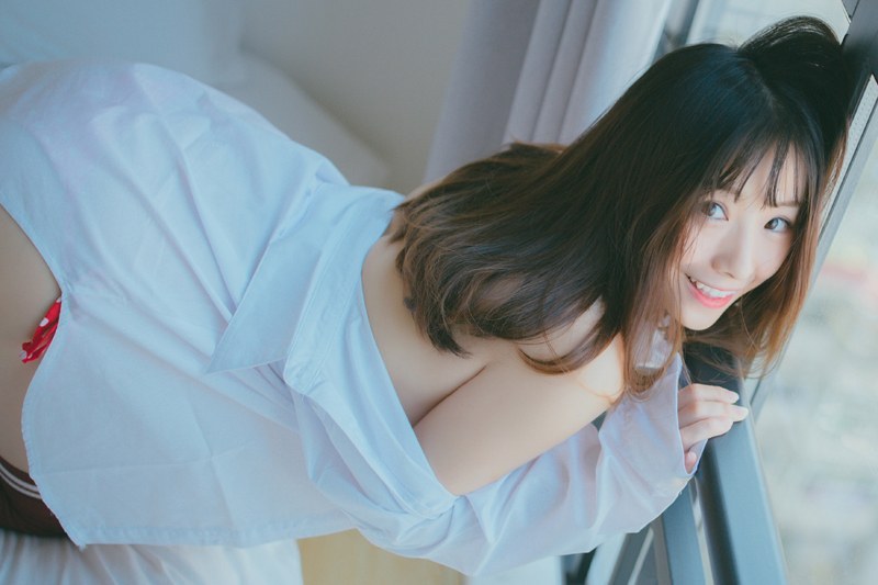 可爱草莓少女美乳圆润肌肤白皙诱人(图57)