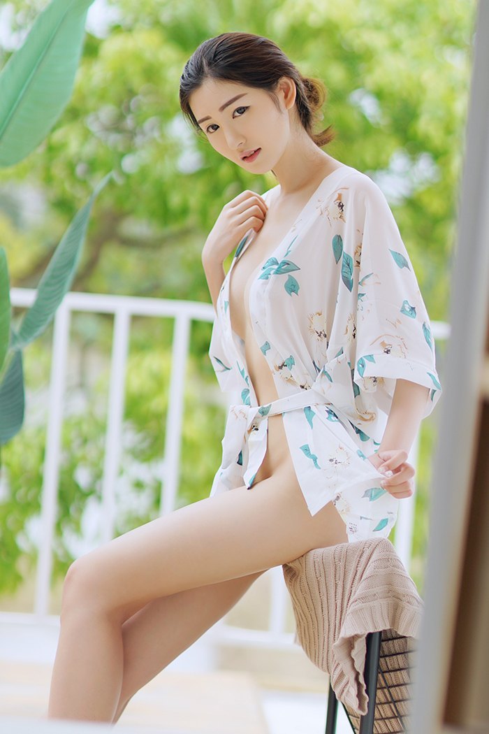 清新可人沈梦瑶容颜倾城美乳白皙动人(图17)