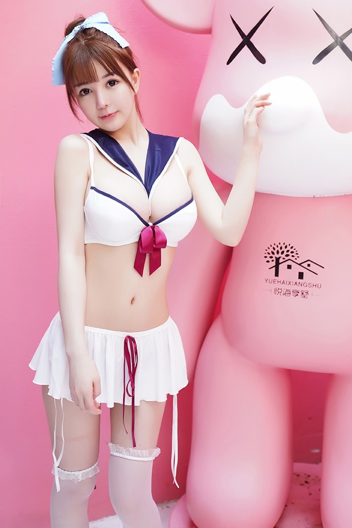 粉嫩学生妹UU酱白皙巨乳丝滑可口(图16)