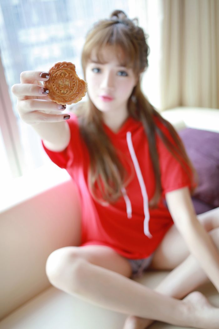 制服美女徐cake圣诞装提前来献礼(图13)