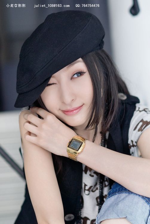 广告美女彤彤 最新惊艳写真(图3)