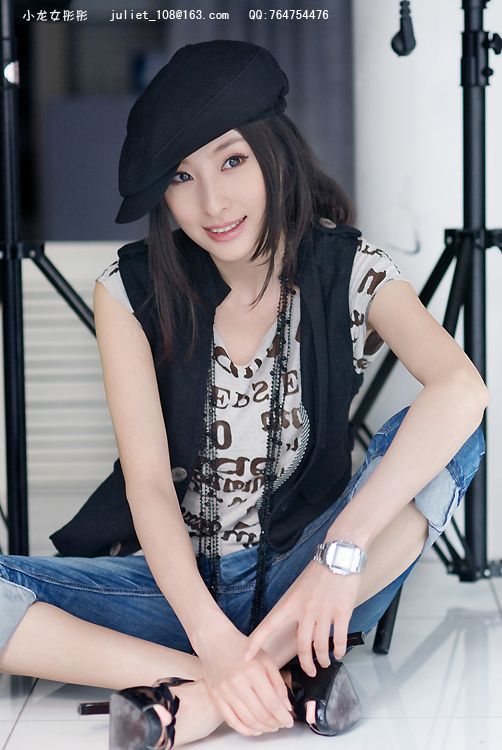 广告美女彤彤 最新惊艳写真(图5)