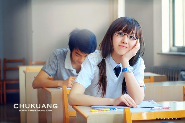 绽放的夏日校园美女(图12)
