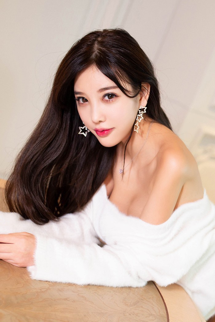 多情女友杨晨晨丝滑美腿蜜臀飘香(图31)