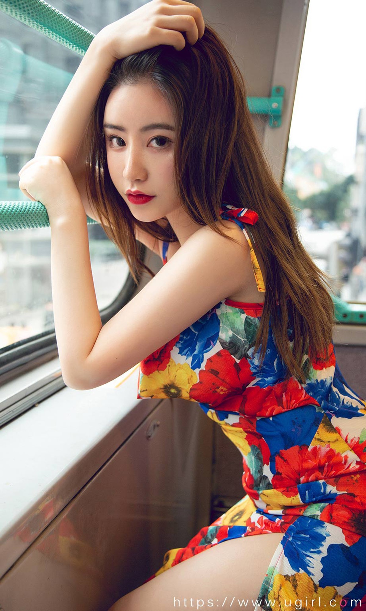 [Ugirls爱尤物]No.1842_嫩模绯月樱-Cherry港式情人主题粉色连身裙撩人诱惑写真35P