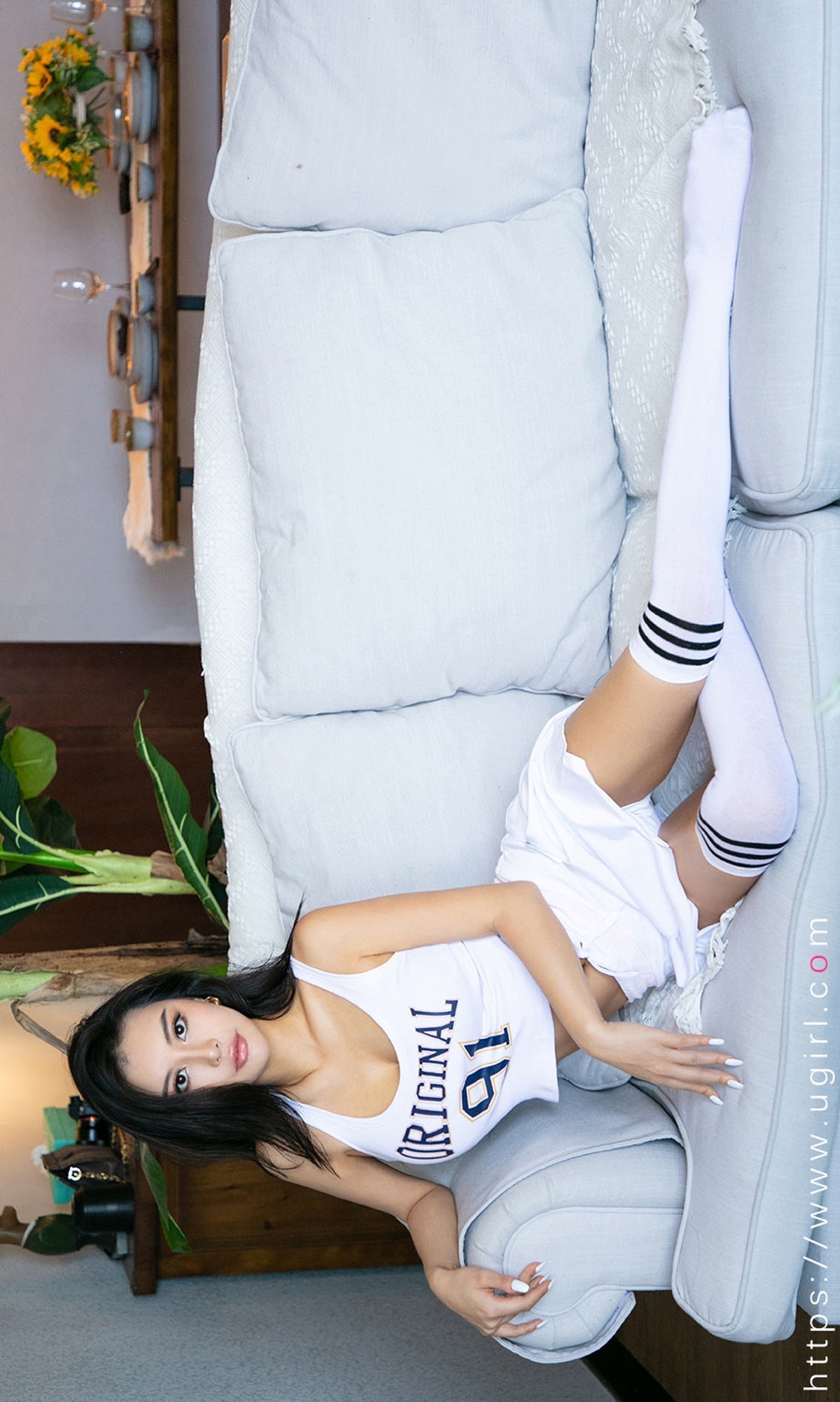 [Ugirls爱尤物]No.1848_嫩模Jenny啦啦队少女主题白色运动装秀完美身材诱惑写真35P