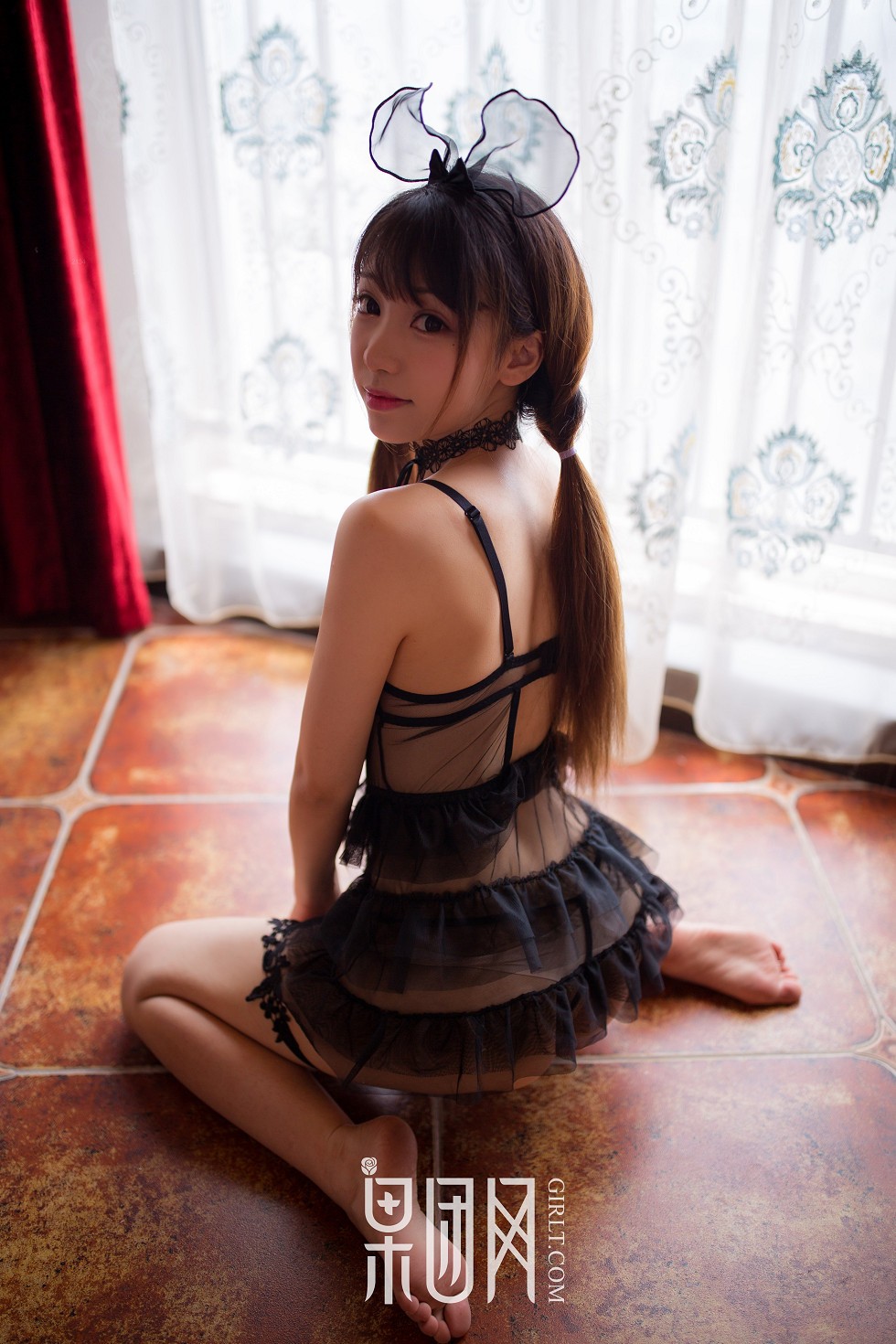[GIRLT果团网]熊川纪信No.020_萝莉级萌宠居家私房情趣内衣秀完美身材撩人诱惑写真43P
