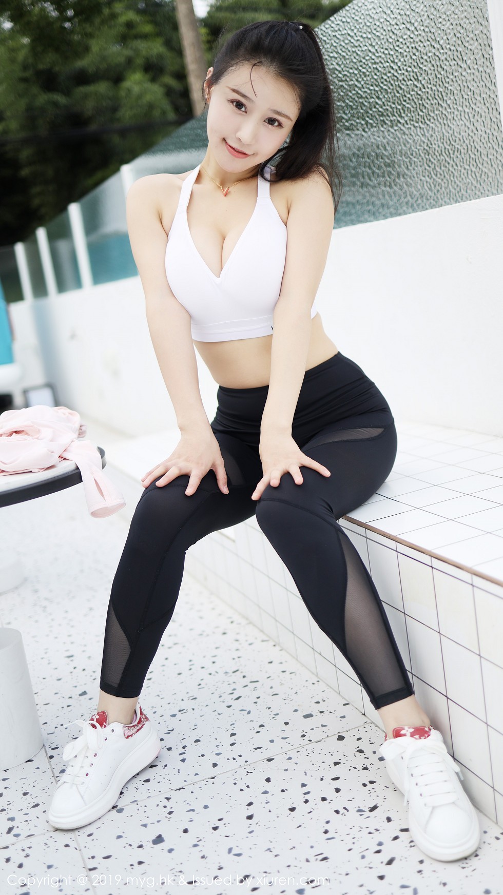 [MyGirl美媛馆]Vol.387_女神Flower朱可儿户外运动装半脱秀蕾丝内裤惹火诱惑写真75P