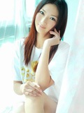 阳光清纯青春美女校花气息写真