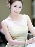 性感青春美女汽车青春美女李贤贞 妖艳妖娆