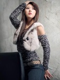 韩国第一青春美女汽车青春美女黄美姬