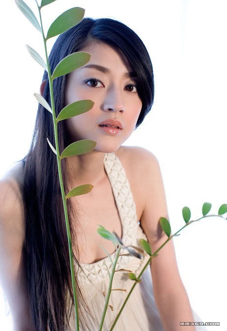 珍珠般的女人 小泽真珠华贵写真(图12)