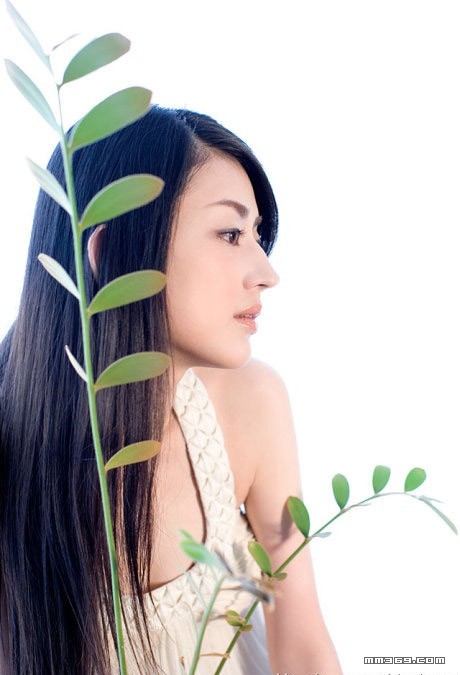珍珠般的女人 小泽真珠华贵写真(图13)