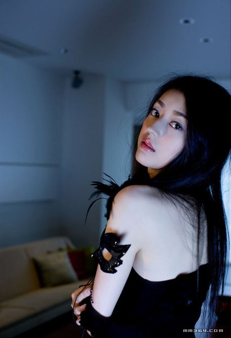 珍珠般的女人 小泽真珠华贵写真(图7)