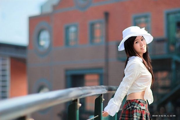 人气模特子滢的童话世界(图5)