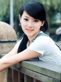 孙文婷清纯性感校园照