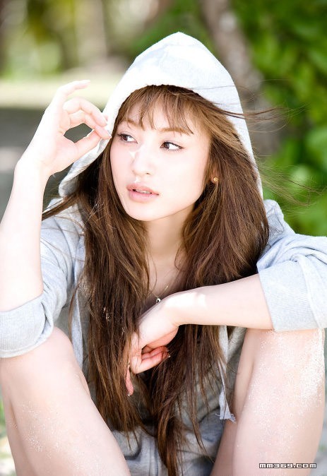 日本最红的名模西山茉希(图11)