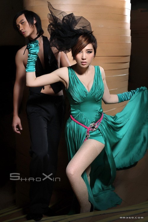 阿朵男人装超野性写真集(图3)