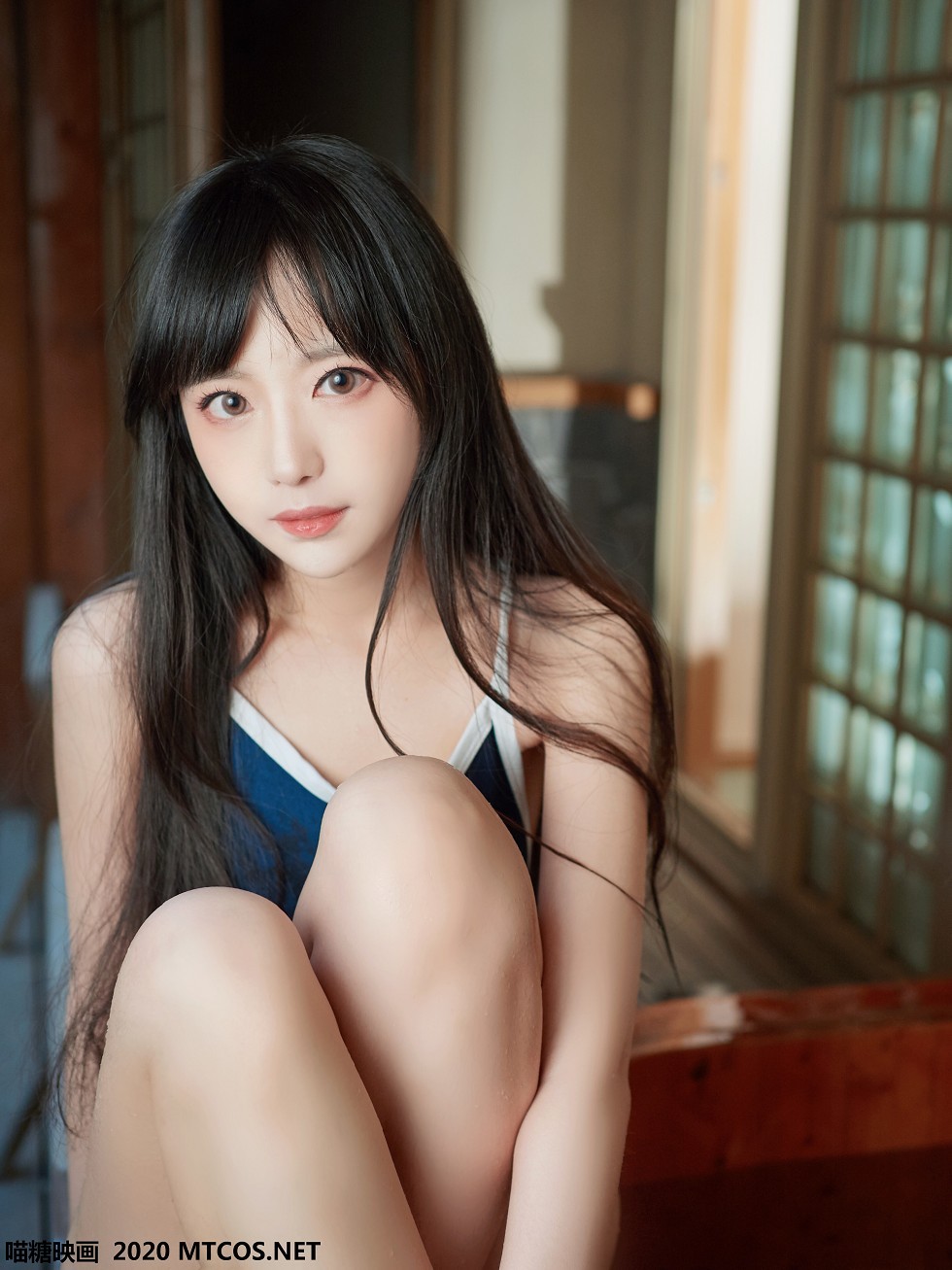 [喵糖映画]Vol.144_大眼小美女温泉里性感死库水秀完美身材湿身迷人诱惑写真30P