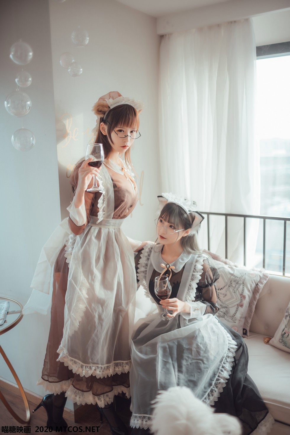 [喵糖映画]Vol.146_三位性感姐妹花居家私房薄纱女仆装透视秀完美身材诱惑写真33P