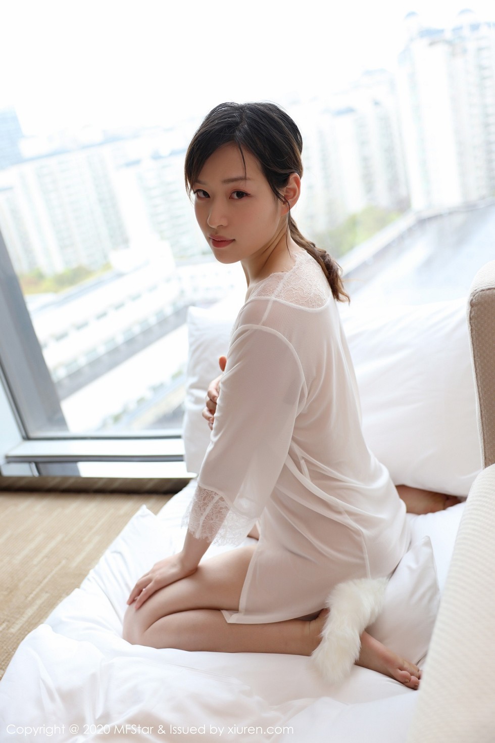 [MFStar模范学院]Vol.308_嫩模小宣fancy白色蕾丝内衣秀白嫩肌肤火辣美体诱惑写真38P