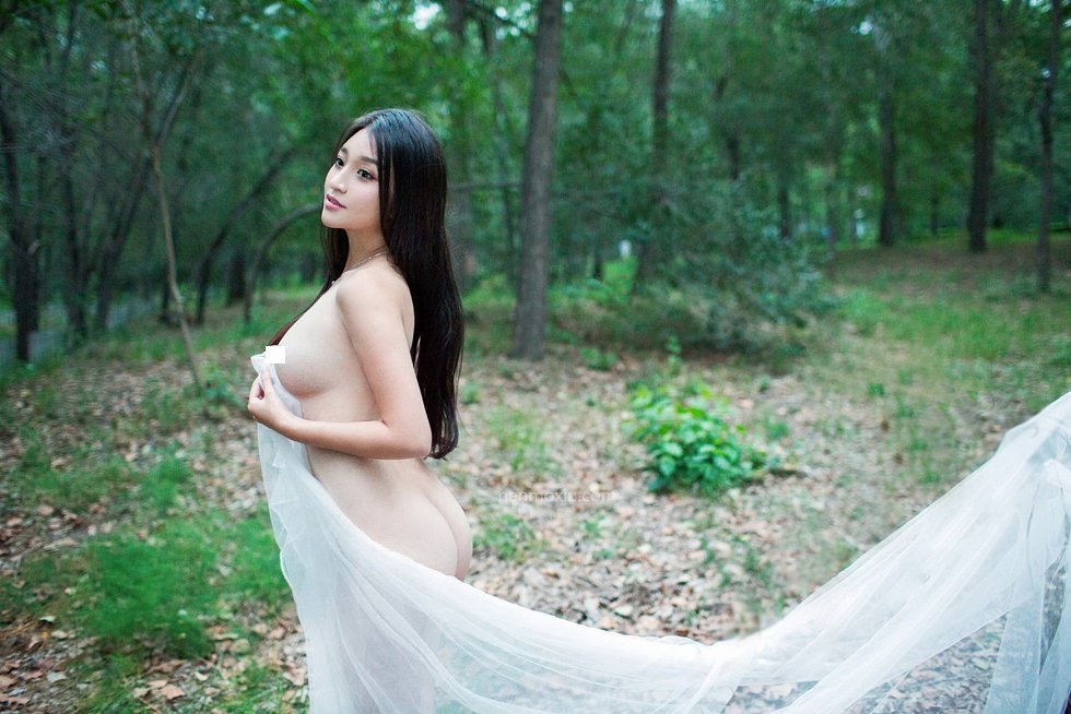 推女郎第44期_嫩模尹棠丰润胸器透视诱惑写真35P