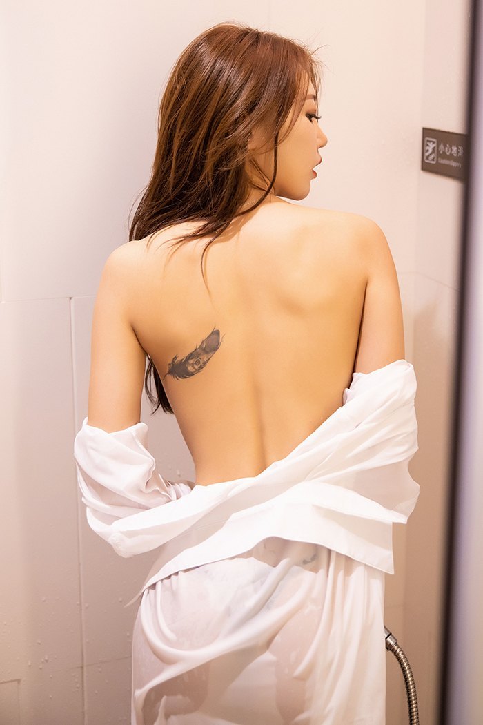 梦中情人冯木木丝滑美乳湿身诱惑(图65)