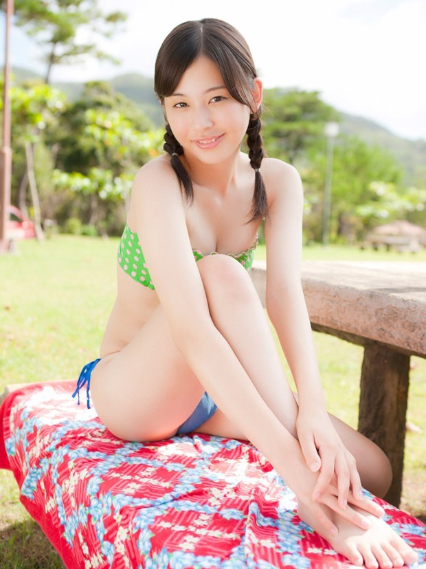 白嫩mm堀川美加子海边比基尼清新写真(图4)