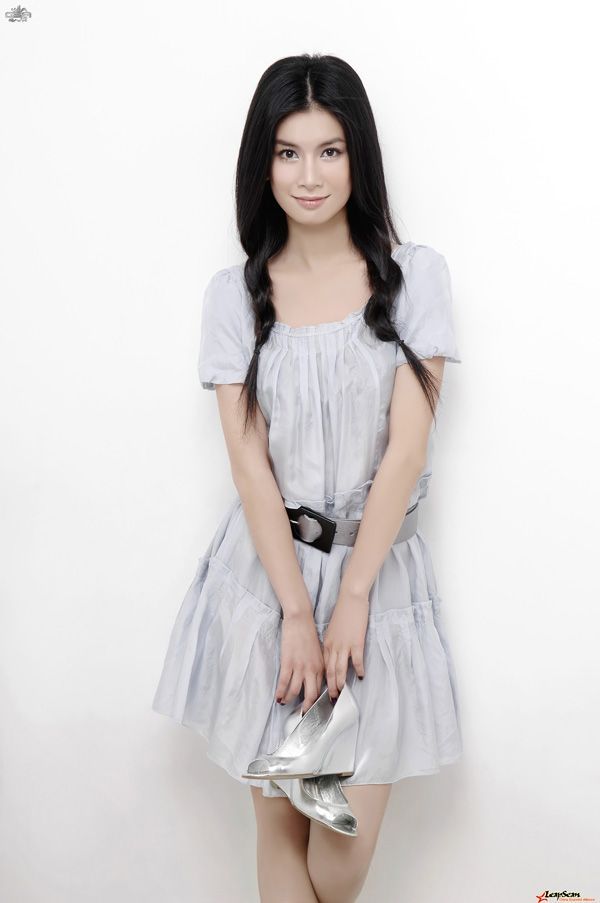 王迪最新制服装写真(图27)