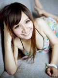 碎花裙青春美女超养眼私人照