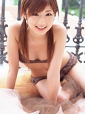 白皙甜心的日本青春美女小仓优子