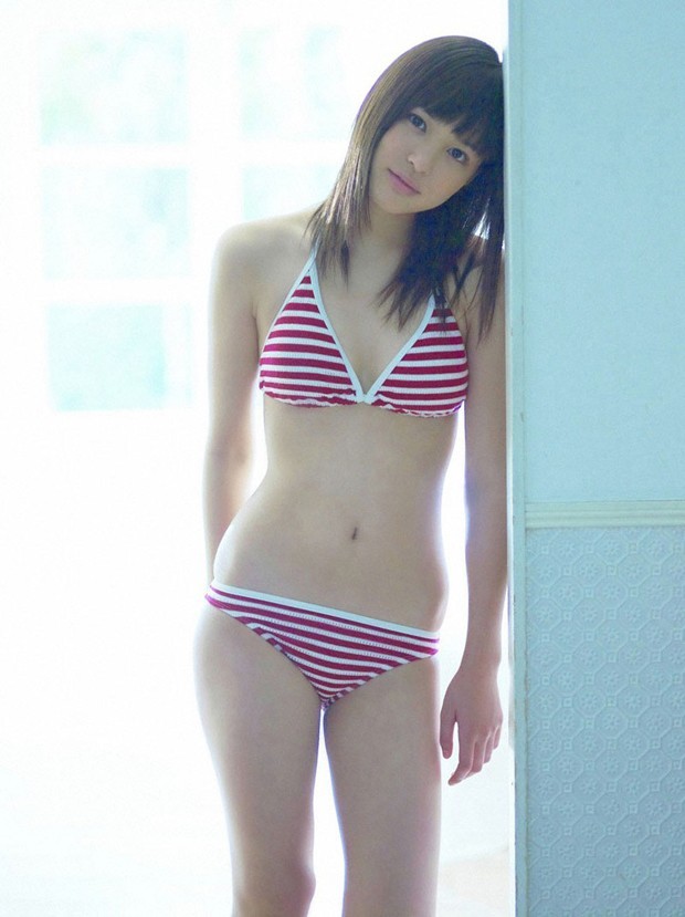 日本养眼美眉荒井萌清凉写真(图14)