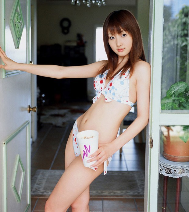 高清佳人内衣美图 大眼睛好身材(图6)