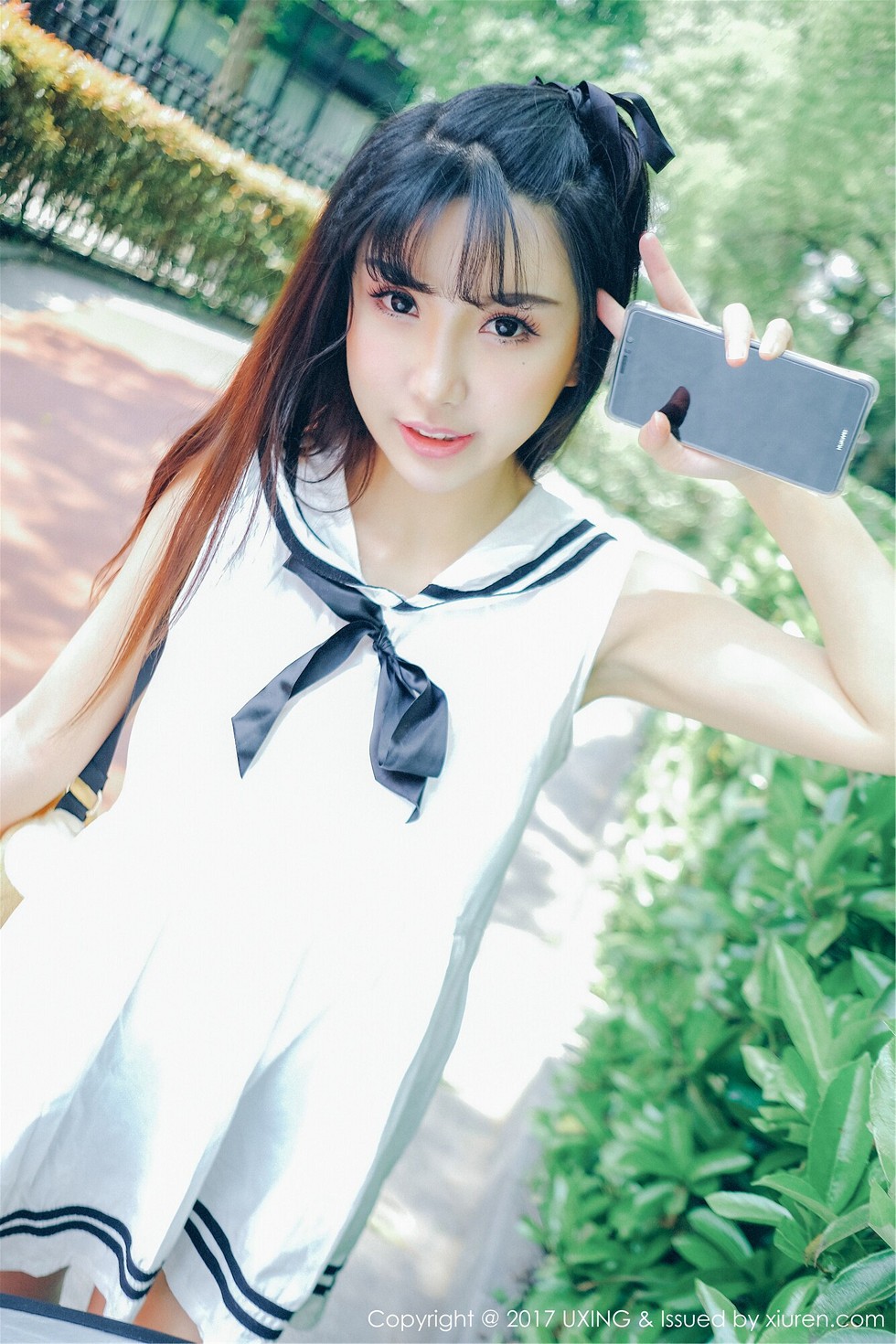 [UXING优星馆]Vol.050_巨乳萝莉晓茜sunny学生装+私房内衣秀完美身材性感写真47P
