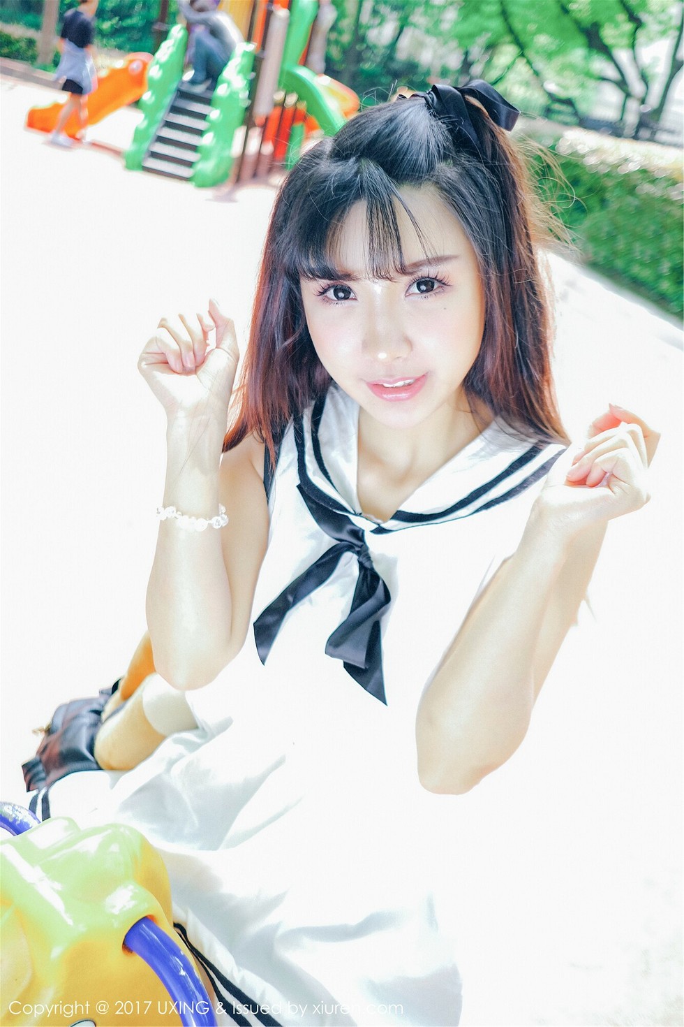 [UXING优星馆]Vol.050_巨乳萝莉晓茜sunny学生装+私房内衣秀完美身材性感写真47P