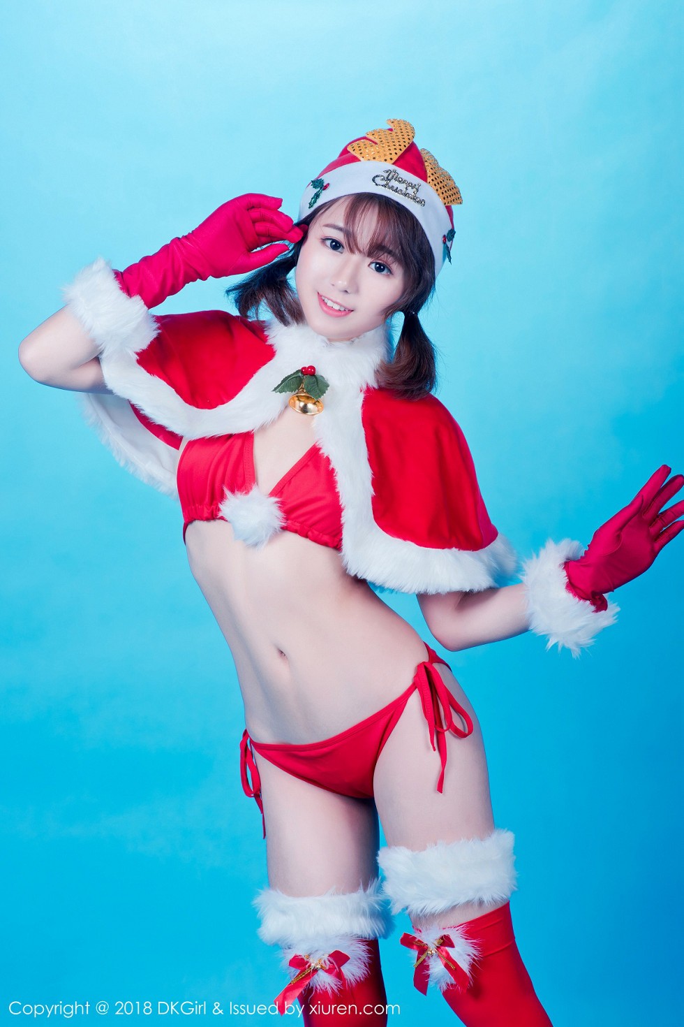 [DKGirl御女郎]Vol.066_嫩模仓井优香红色圣诞女郎真空半露美乳遮点火辣诱惑写真55P