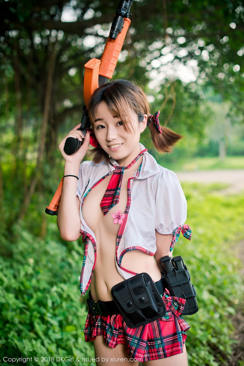 [DKGirl御女郎]Vol.076_嫩模仓井优香户外三点式内衣狂野露出秀美乳翘臀诱惑写真61P