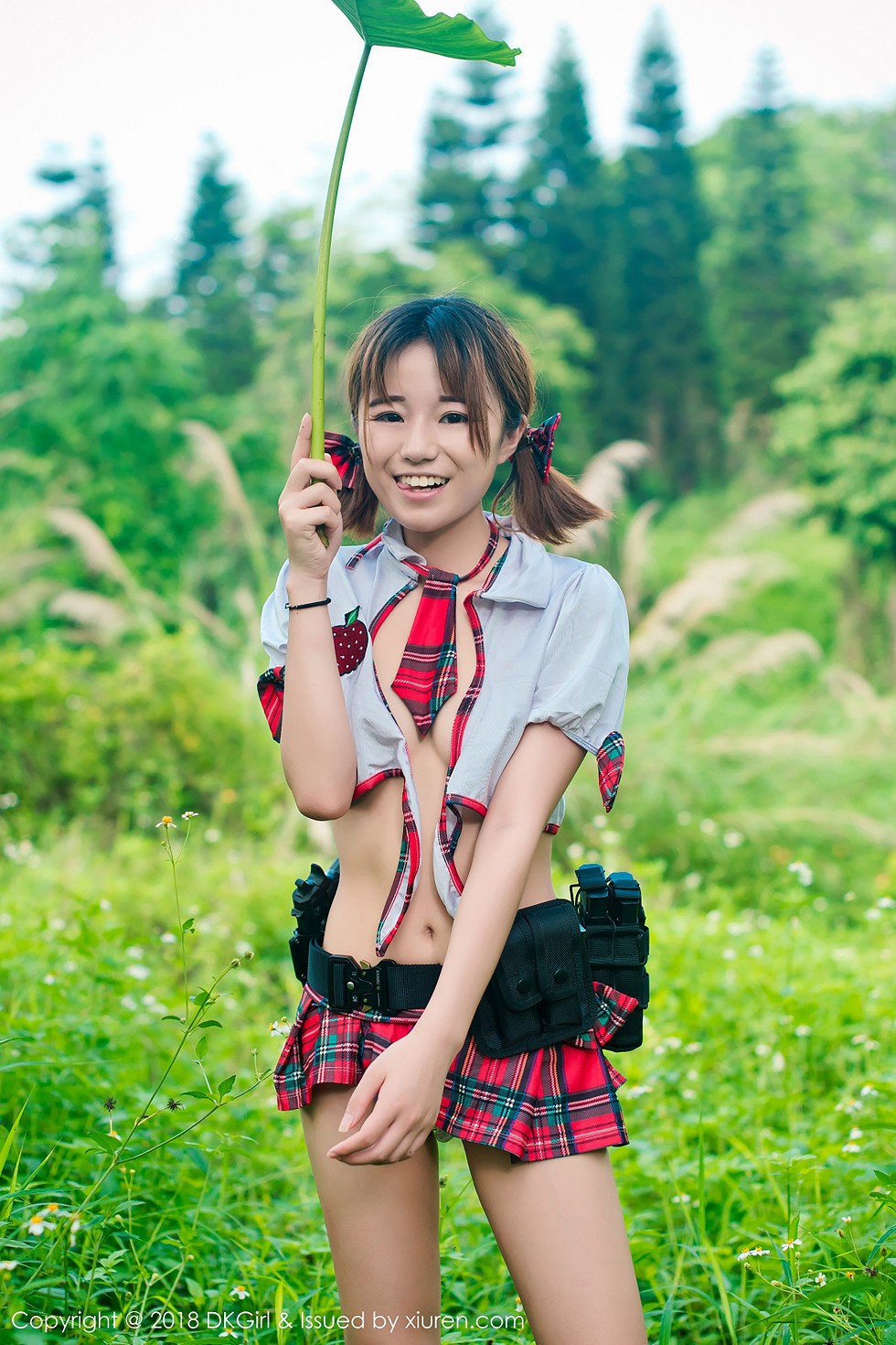 [DKGirl御女郎]Vol.076_嫩模仓井优香户外三点式内衣狂野露出秀美乳翘臀诱惑写真61P