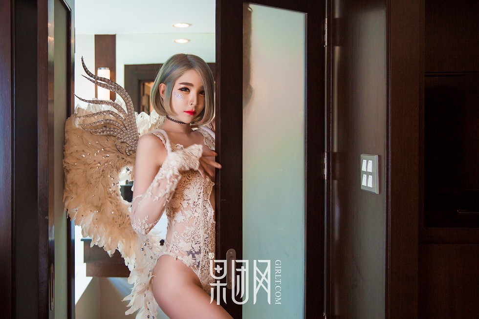 [GIRLT果团网]NO.145_果团泰国特辑嫩模高叉连体衣+缕空情趣内衣撩人诱惑写真50P