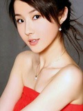 气息青春美女淡淡拍戏着装也很美